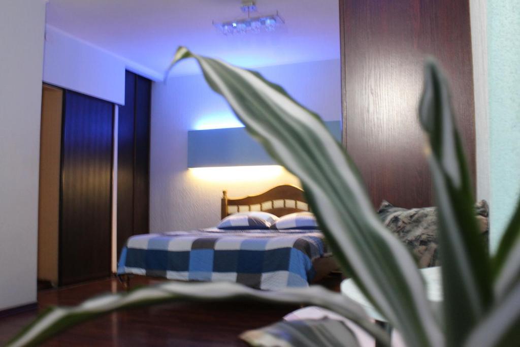 Two-Room Apartment Metro Levada Kharkov Luaran gambar